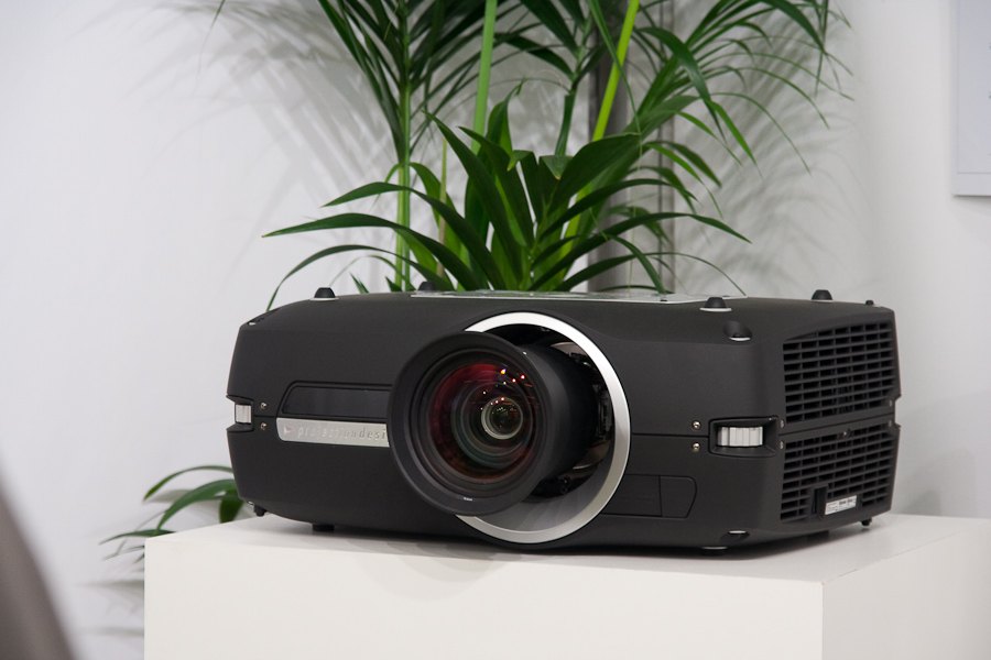 ZU720T
